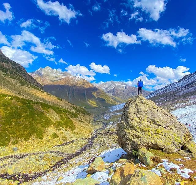 Mountain landscape beneath an open sky